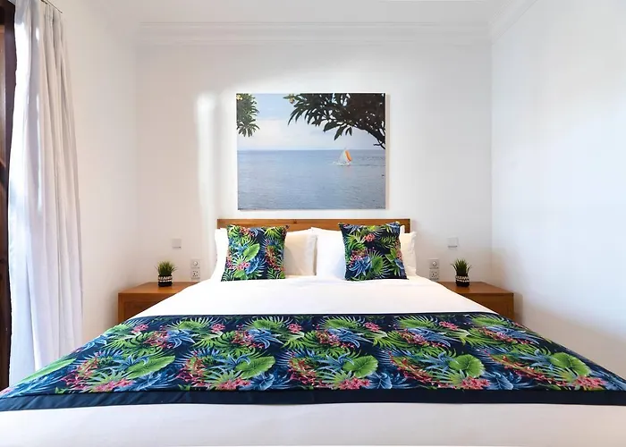 Villa Gorgeous 2 Bed Pool Villa, Walk To *